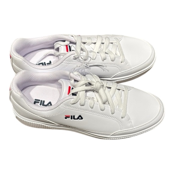 Fila Women’s Court Shoes Size 9 Brand New - Picture 1 of 6